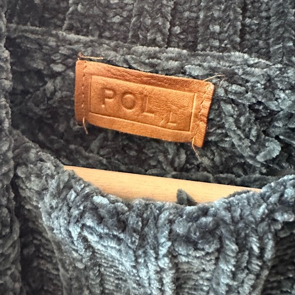 POL Chenille Forest Green Turtleneck Pullover - Picture 2 of 4